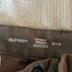 Old Navy Men's Charcoal Chinos